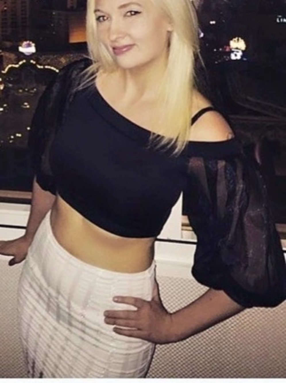 Akira Off-Shoulder Crop Top in Black Like New